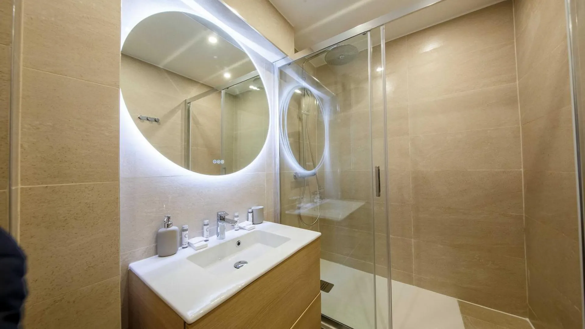 Superb Trocadero Eiffel Tower Apartment Paris França